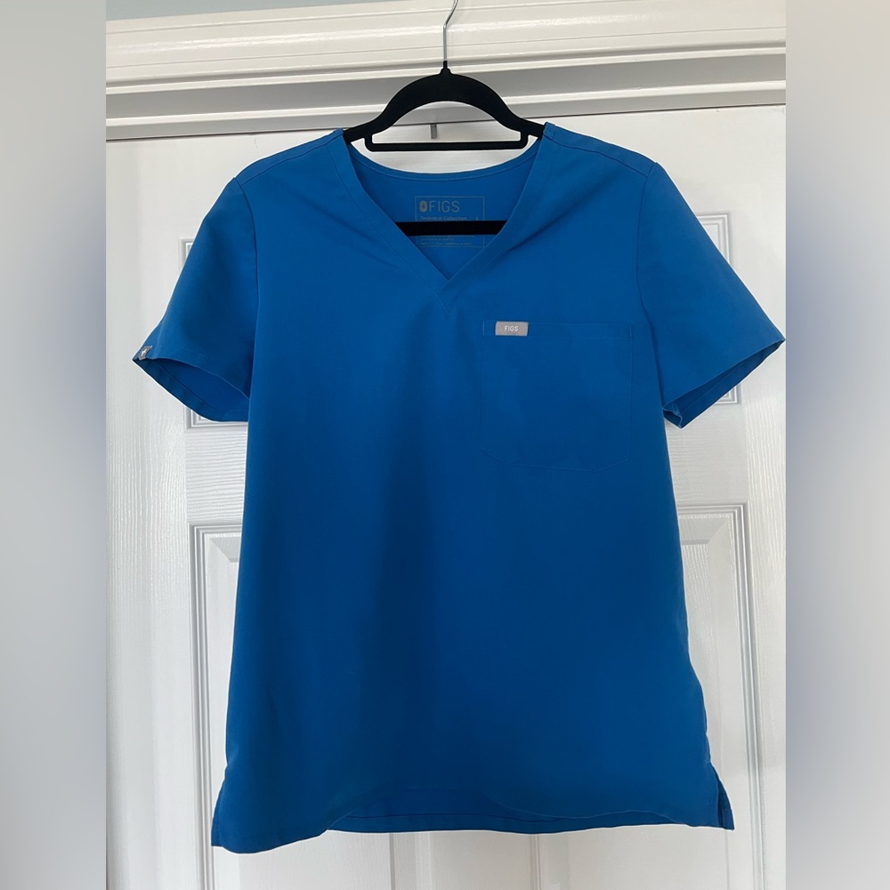 Figs Womens V-Neck Scrub Top Royal Blue